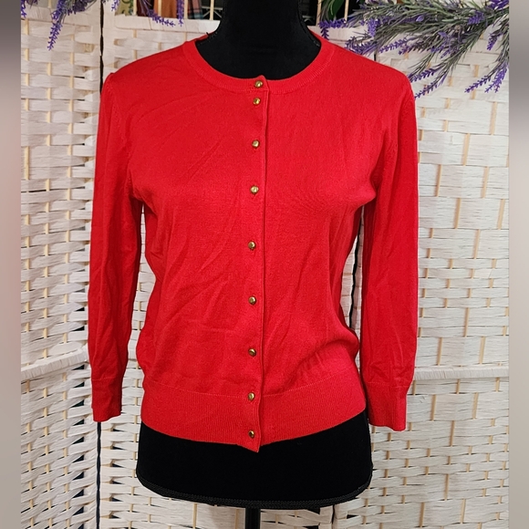 🧨 Cable & Gauge Cherry Red Gold Button Cardigan - Picture 2 of 7